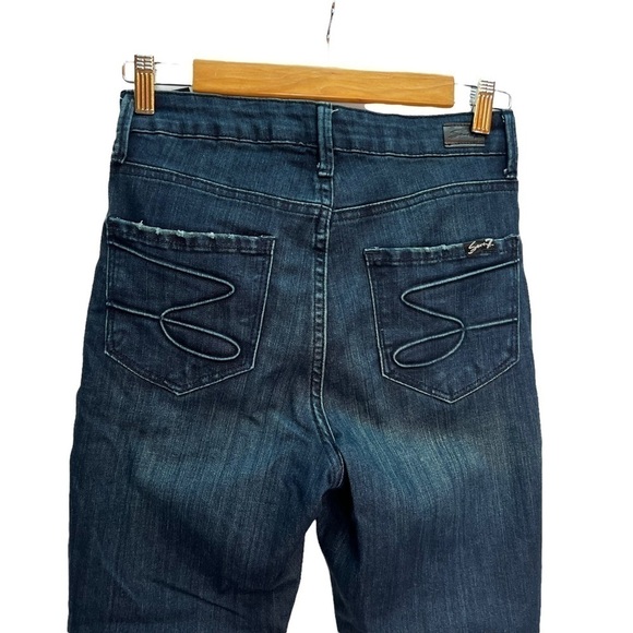 7 for all Mankind Denim Ultra High Waist Jeans Size 4 - Picture 5 of 10